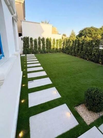 small outdoor garden design Dubai